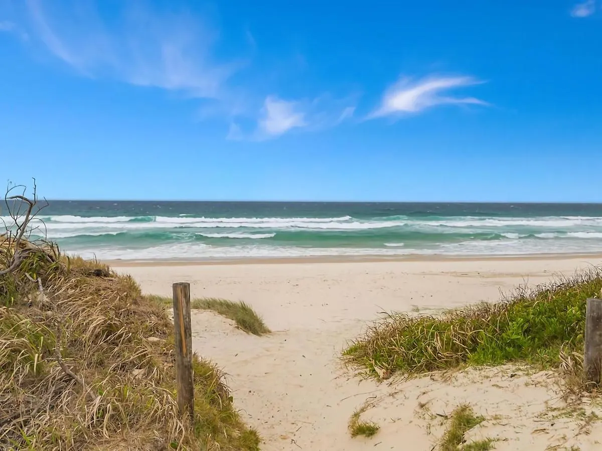 Beach Bliss Apartment With Pool Kingscliff Australia